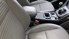 Ford Kuga 2.0 TDCi Titanium 5dr 2WD Diesel Estate